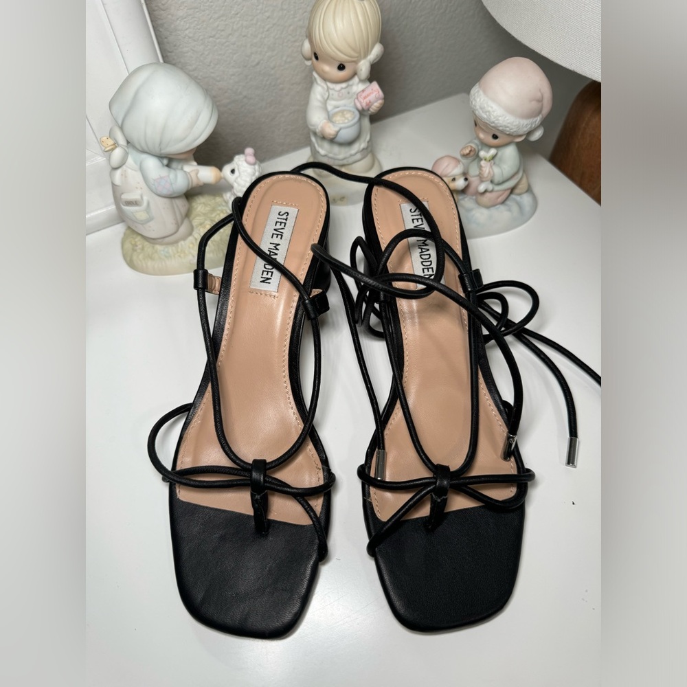 Steve Madden Black Lace-Up Sandals